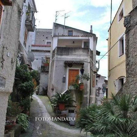 Casa Mele Holiday home